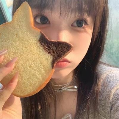 假装情侣